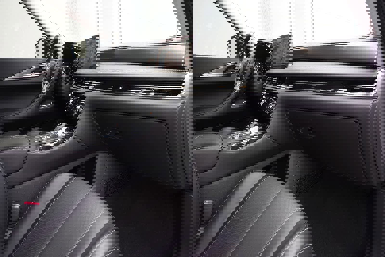 Used 2023 INFINITI QX60 Luxe w/ Performance Audio Package image 23