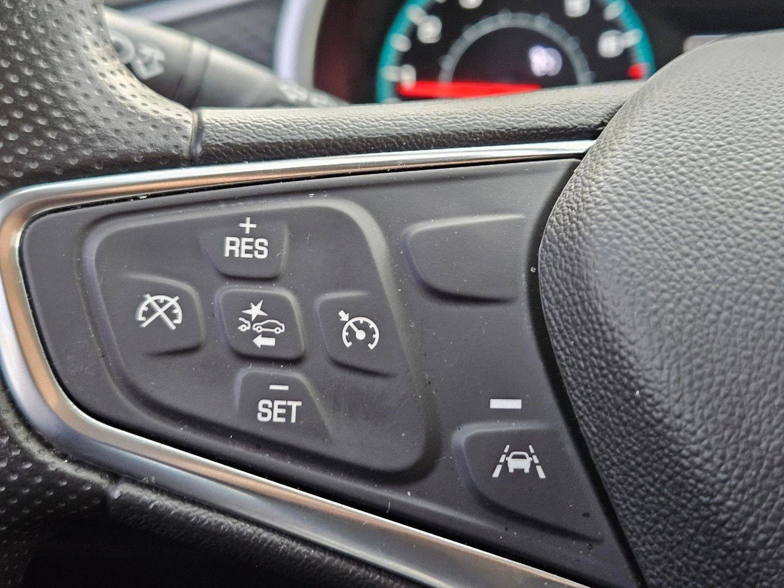 Used 2025 Chevrolet Malibu LT FWD image 16