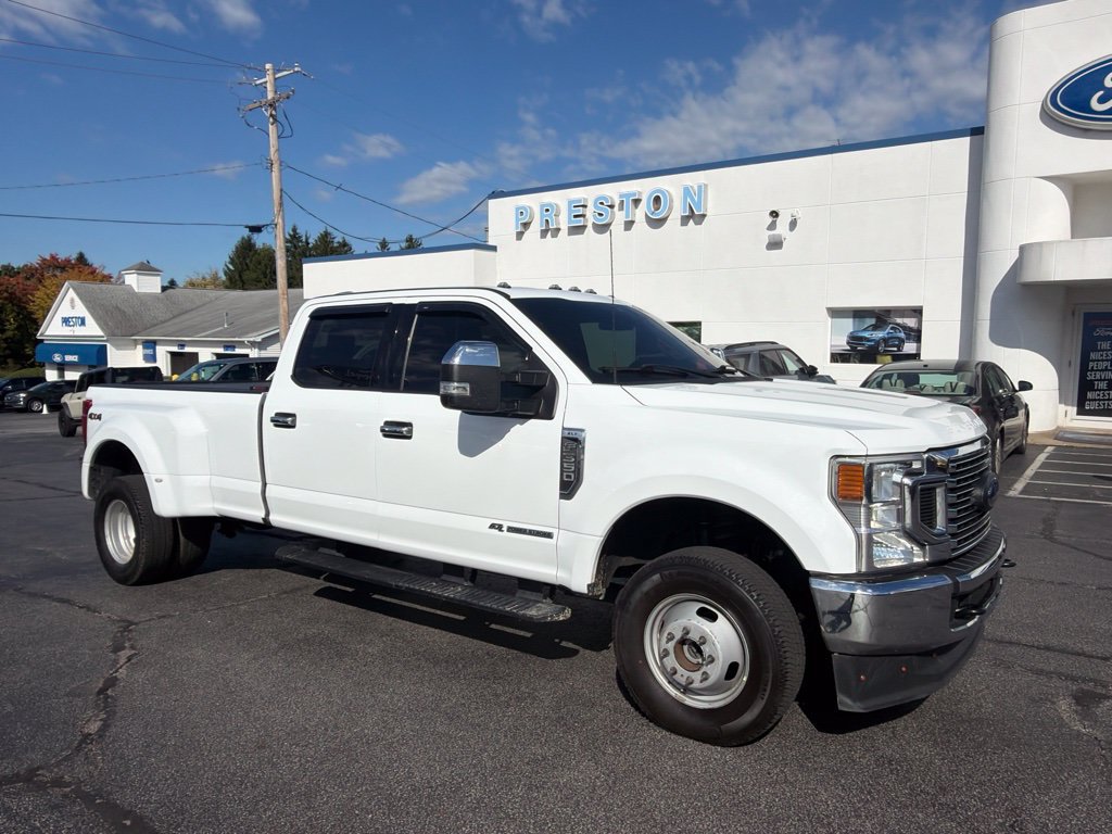 Used 2022 Ford F350 XLT AWD/4WD image 2