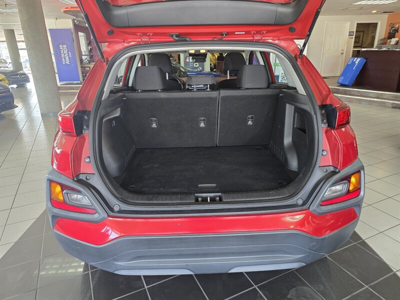 Used 2019 Hyundai Kona SE AWD/4WD image 32