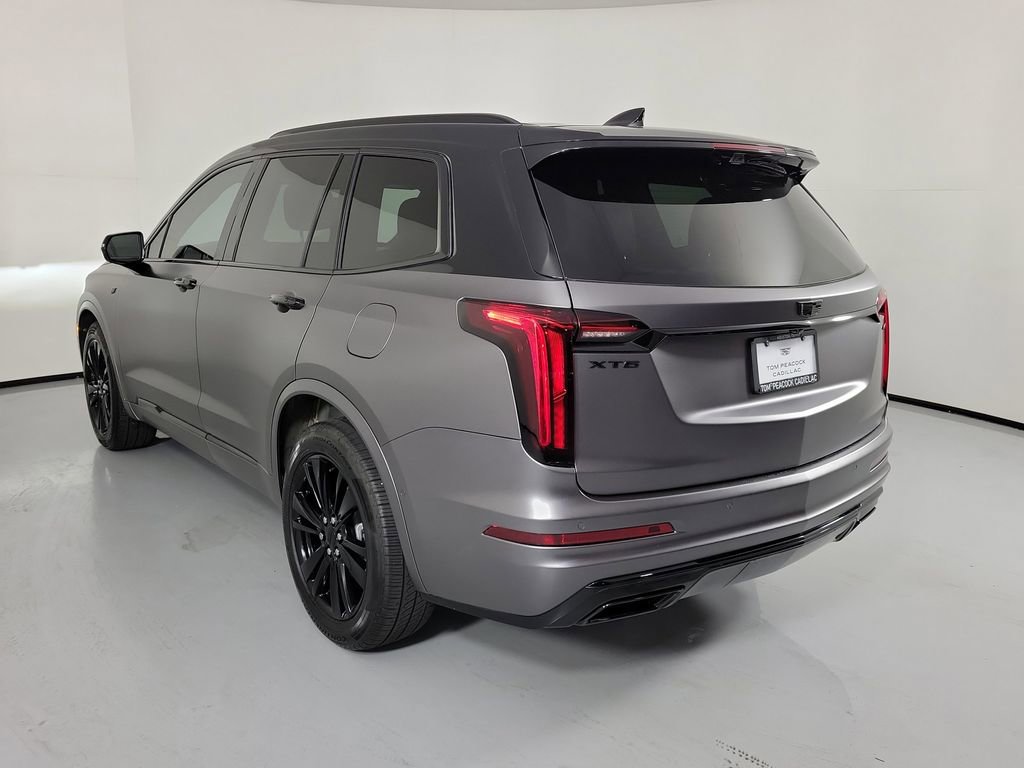 Certified 2024 Cadillac XT6 Premium Luxury w/ Technology Package FWD image 4