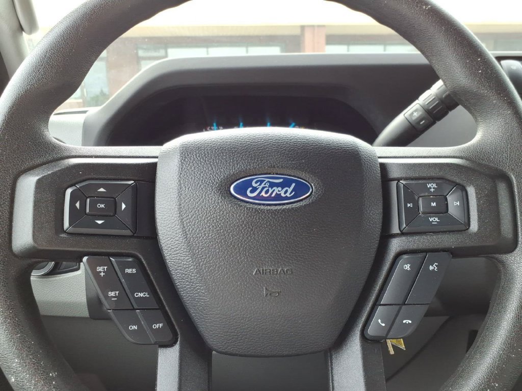 Used 2022 Ford E-450 and Econoline 450 Super Duty w/ Power Windows & Locks Group RWD image 22
