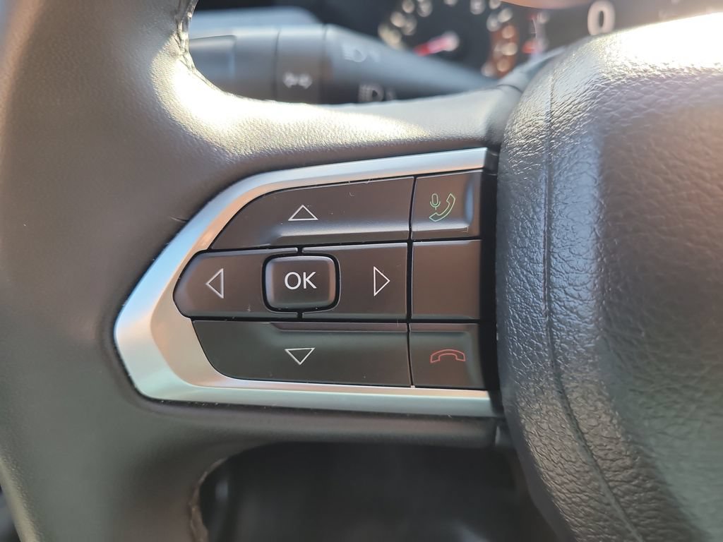 Used 2024 Jeep Compass Latitude AWD/4WD image 30