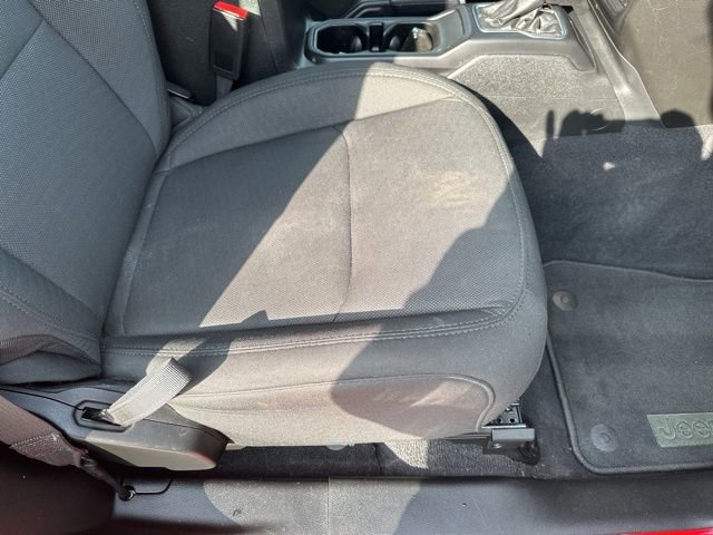 Used 2023 Jeep Wrangler Sport image 12