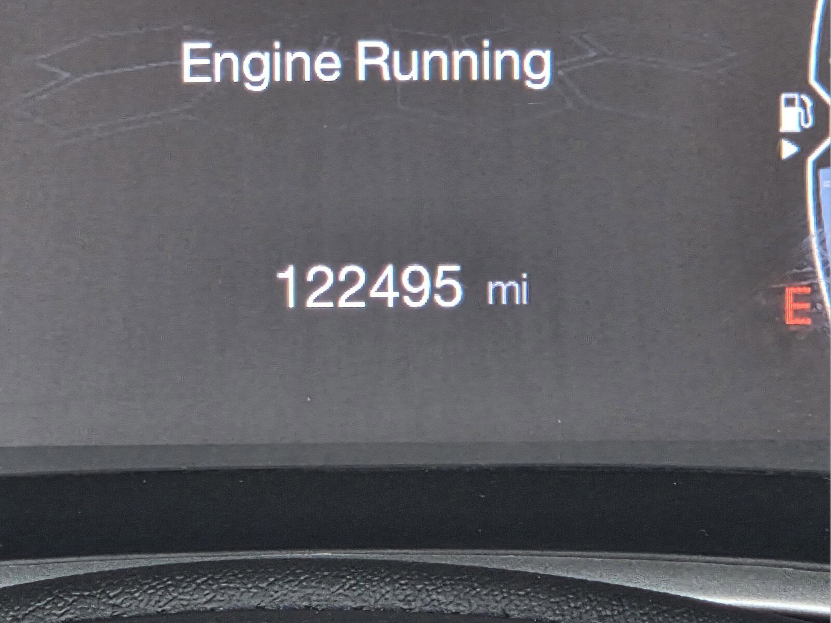 Used 2018 Jeep Compass Latitude w/ Popular Equipment Group FWD image 23