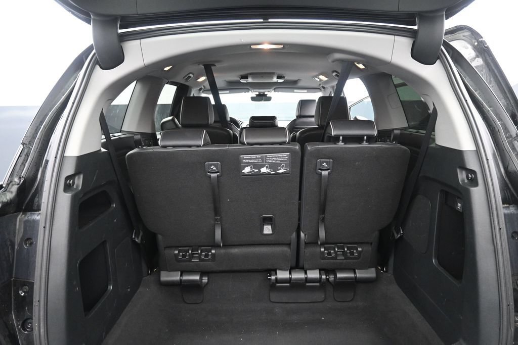 Used 2024 Honda Odyssey Elite image 15