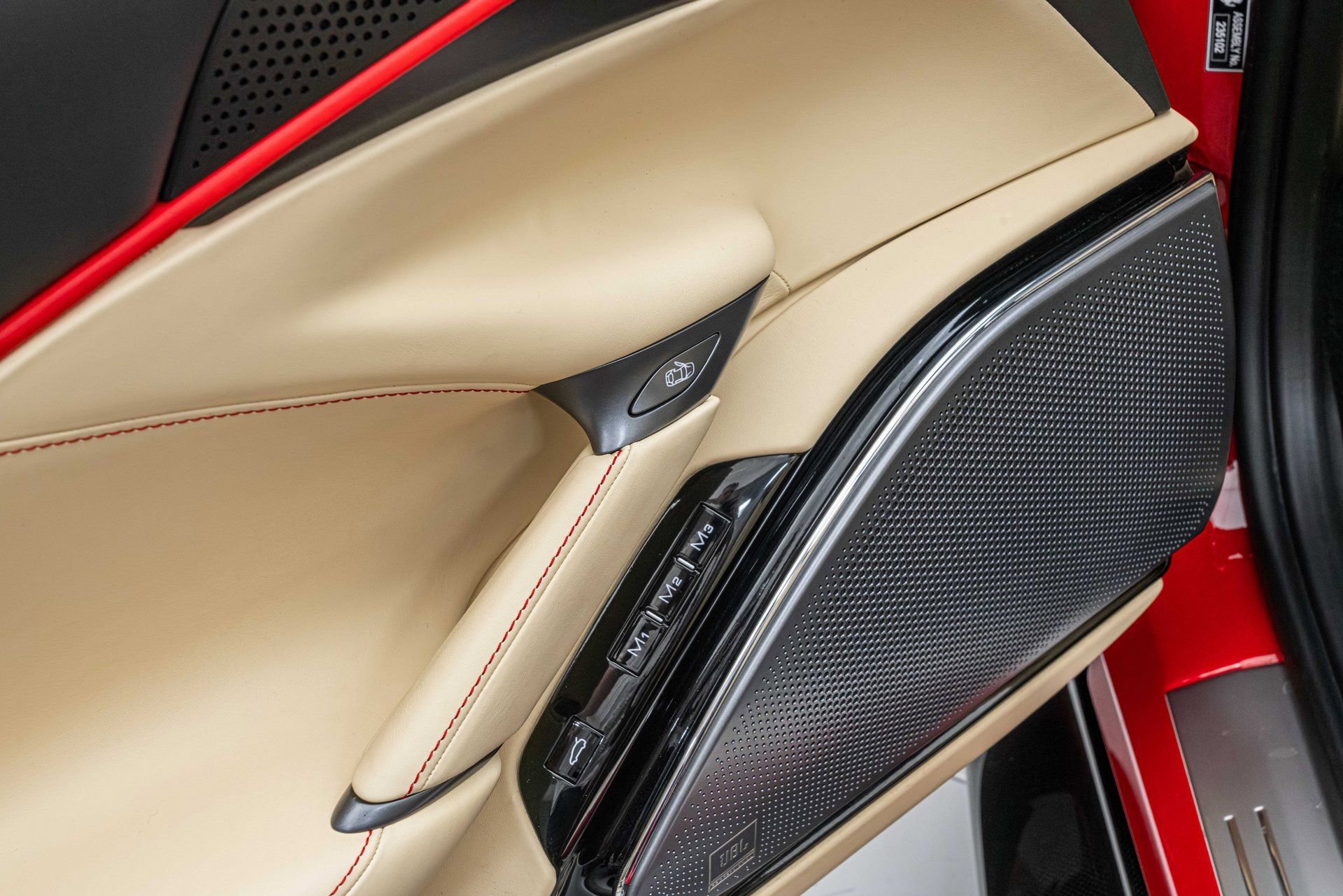 Certified 2025 Ferrari Roma Spider RWD image 35