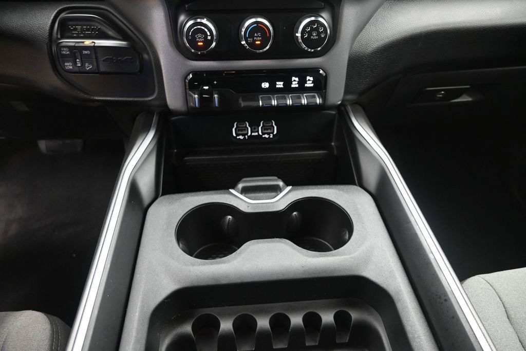 Used 2024 RAM 2500 Big Horn w/ Off Road Package AWD/4WD image 13