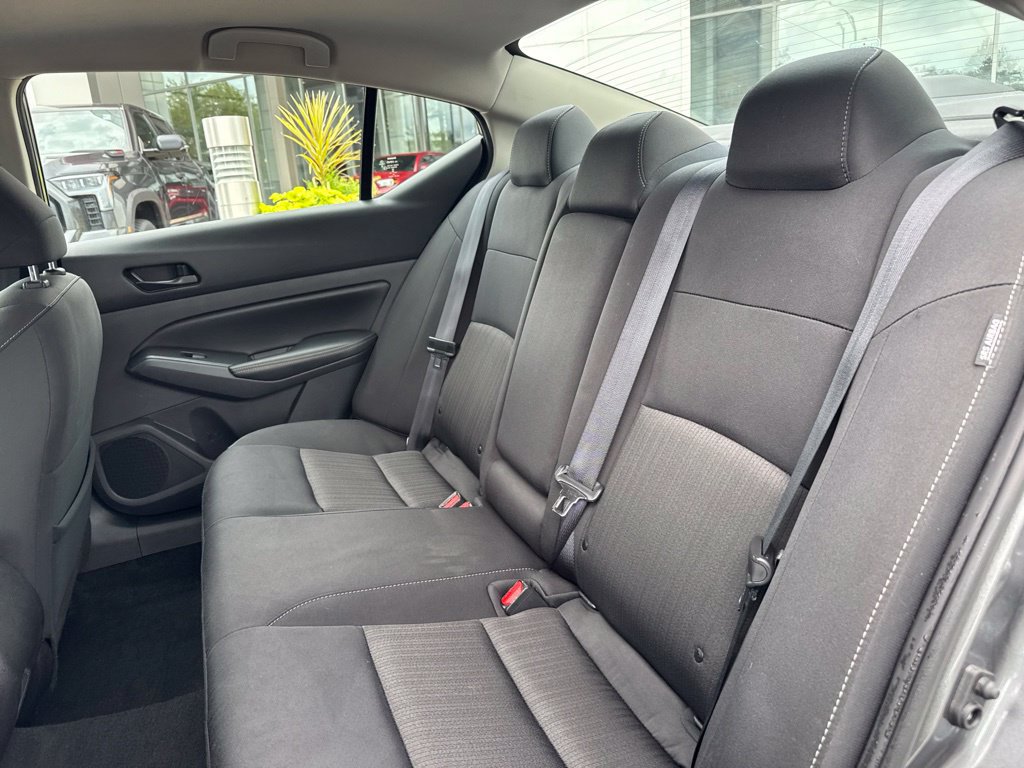 Used 2024 Nissan Altima 2.5 SV FWD image 15