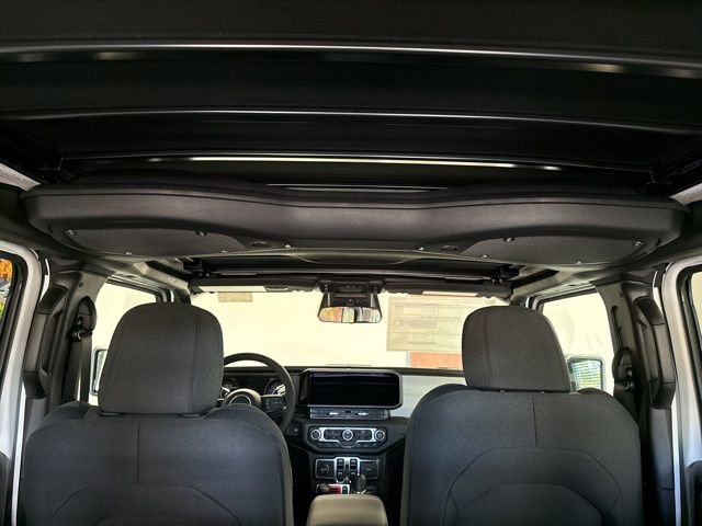 New 2025 Jeep Wrangler Willys AWD/4WD image 43