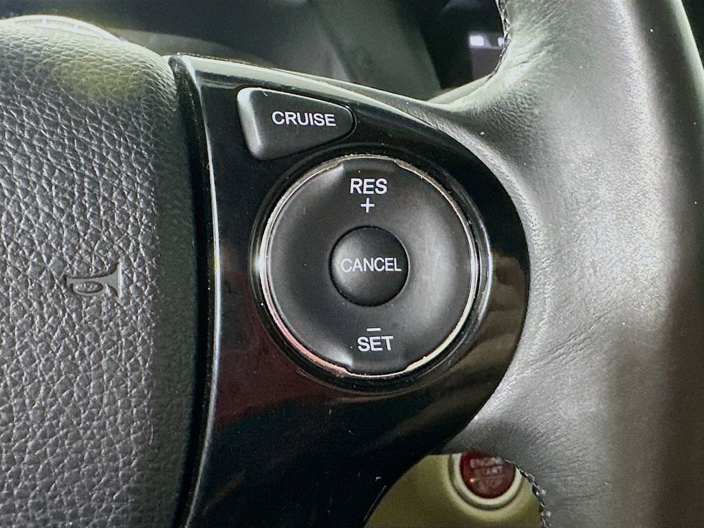 Used 2017 Honda Accord EX-L image 24