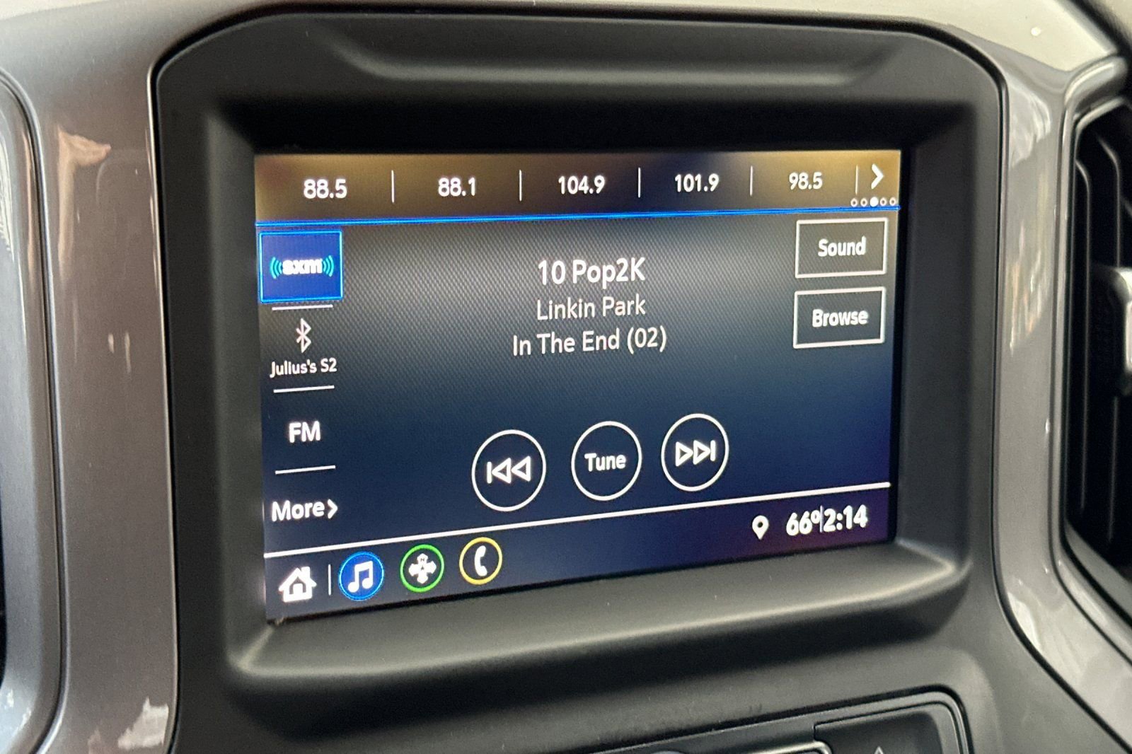 Used 2021 Chevrolet Silverado 1500 Custom image 16