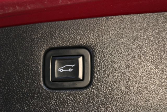 Used 2019 Chevrolet Blazer LT AWD/4WD image 17