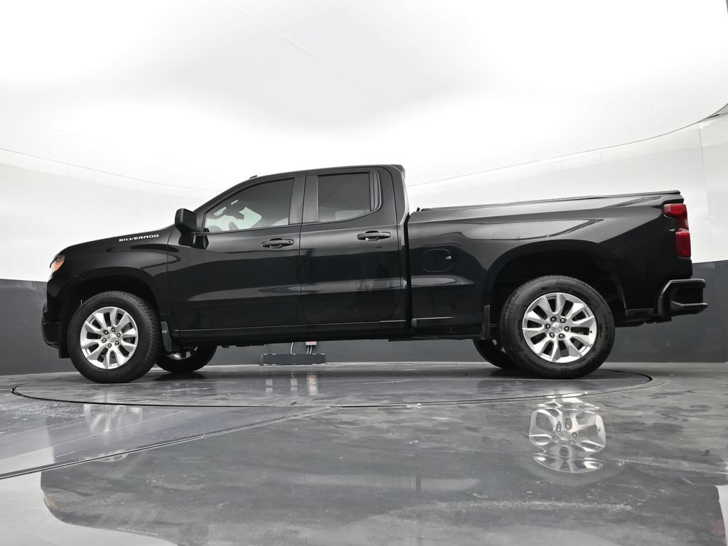 Used 2023 Chevrolet Silverado 1500 Custom RWD image 21