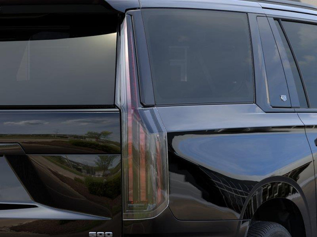 New 2026 Cadillac Escalade ESV Sport w/ Touring Package AWD/4WD image 11