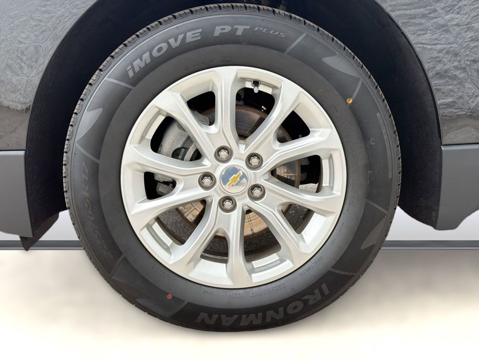 Used 2020 Chevrolet Equinox LT AWD/4WD image 12