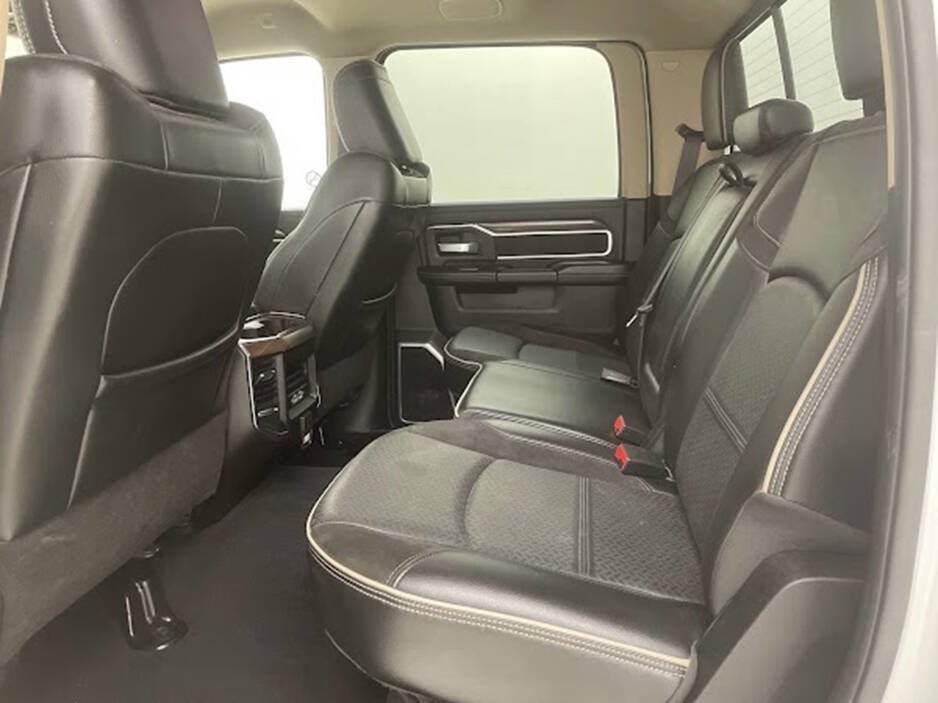 Used 2022 RAM 2500 Laramie AWD/4WD image 16