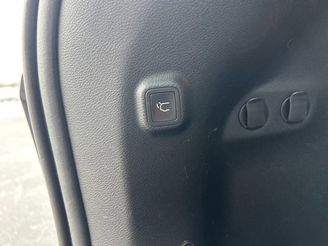 Used 2021 Jeep Cherokee Latitude Lux w/ Sun & Sound Group image 19