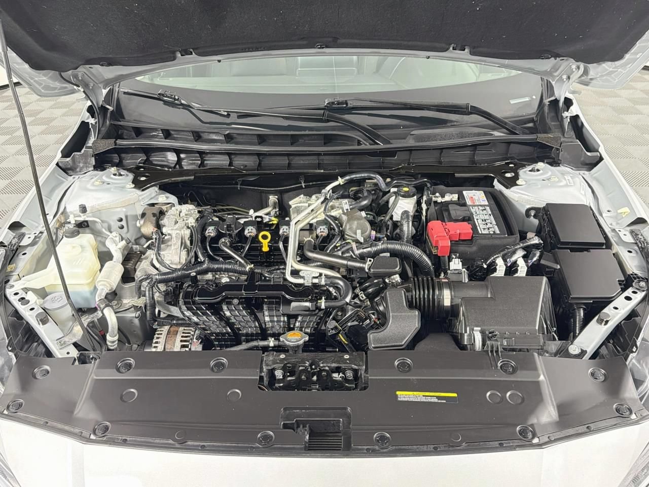 Used 2024 Nissan Altima 2.5 SV FWD image 37