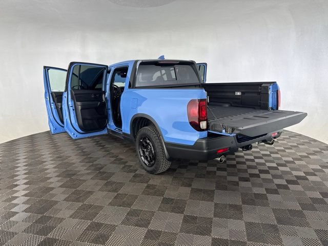 Certified 2025 Honda Ridgeline TrailSport+ image 21