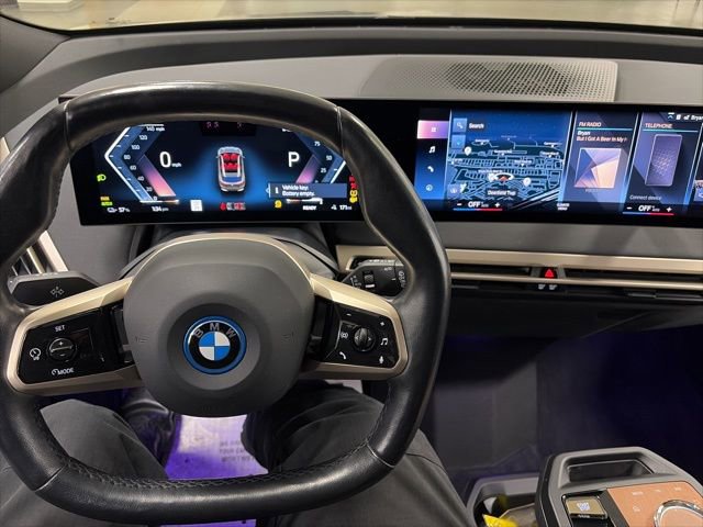 Used 2023 BMW iX xDrive50 w/ Premium Package image 18