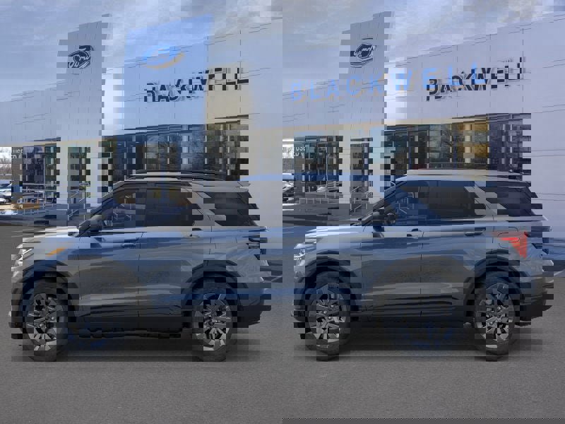 New 2026 Ford Explorer Active image 3