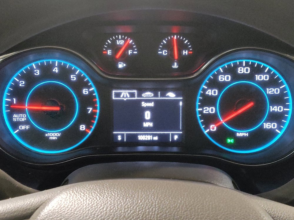 Used 2017 Chevrolet Cruze LS FWD image 23