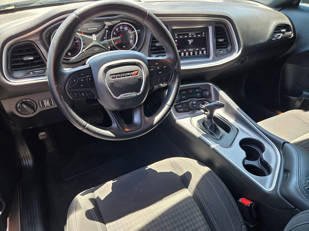 Used 2019 Dodge Challenger SXT RWD image 13