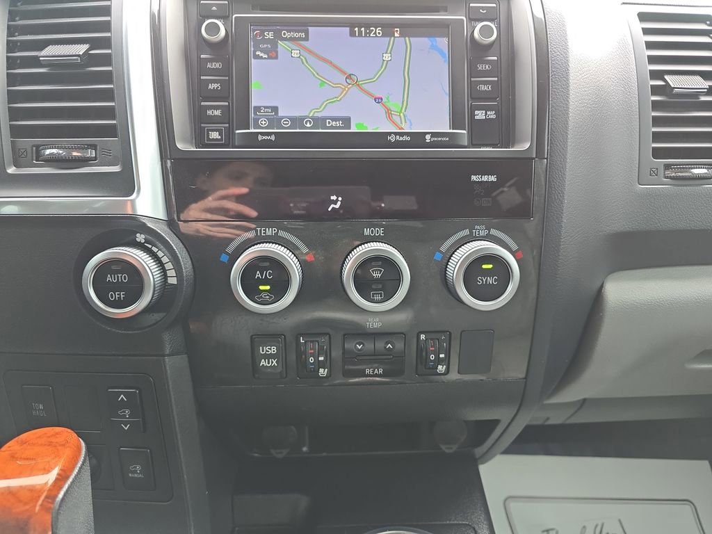 Used 2019 Toyota Sequoia Platinum image 29