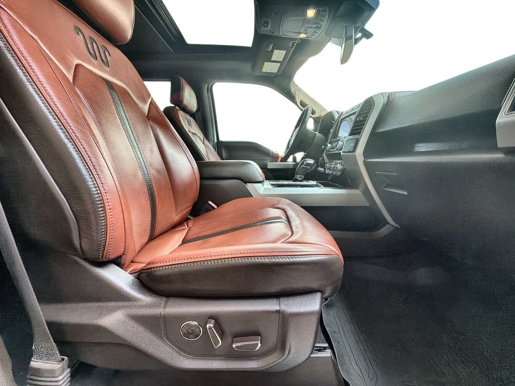 Used 2019 Ford F150 King Ranch w/ Equipment Group 601A Luxury AWD/4WD image 29