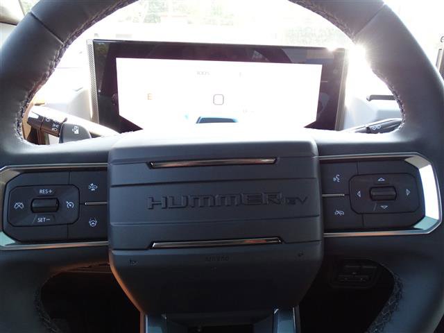 New 2025 GMC Hummer EV 2X image 13