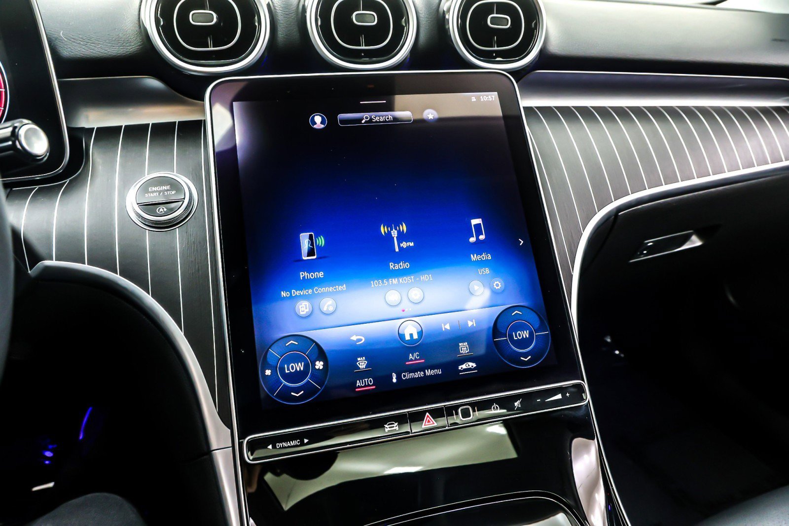 Used 2023 Mercedes-Benz C 300 Sedan image 20