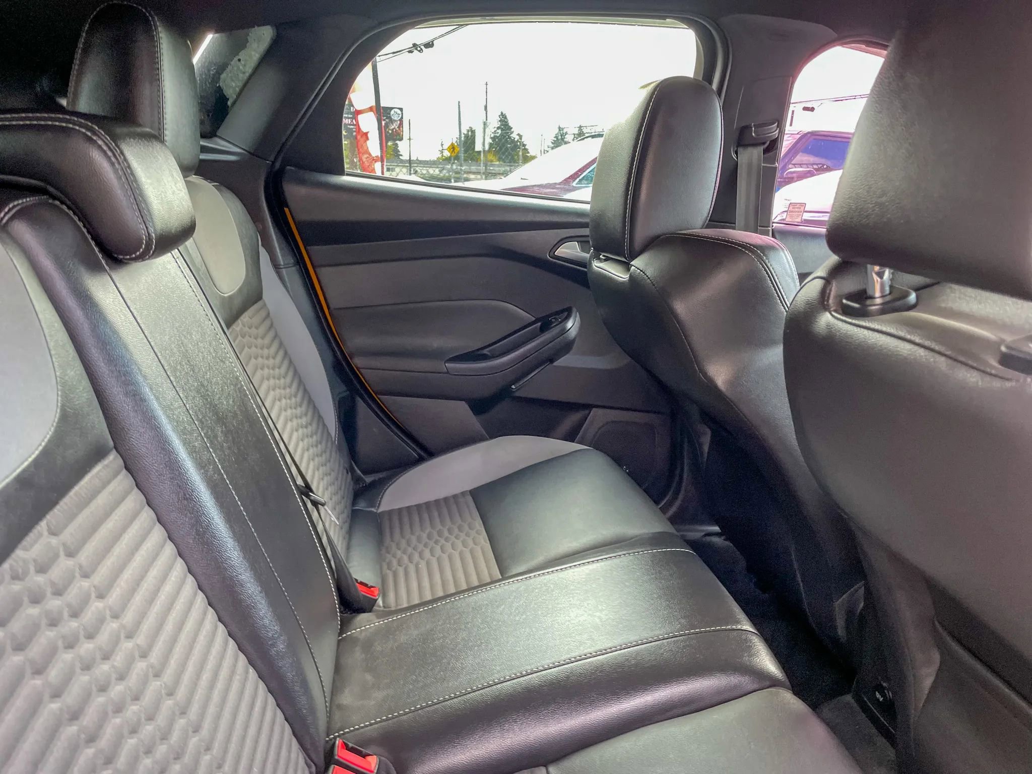 Used 2013 Ford Focus ST image 28