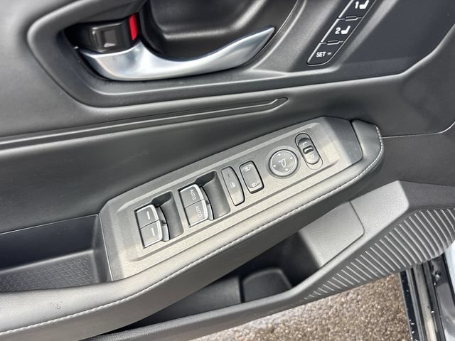 Used 2025 Honda Accord Sport image 16