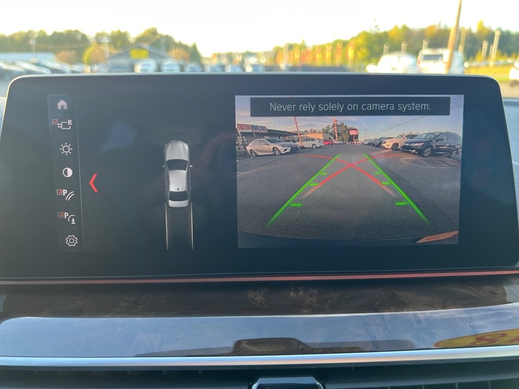 Used 2018 BMW 530i xDrive image 24