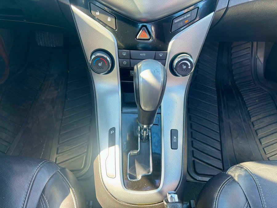 Used 2014 Chevrolet Cruze LTZ w/ Sun, Sound and Sport Package image 24