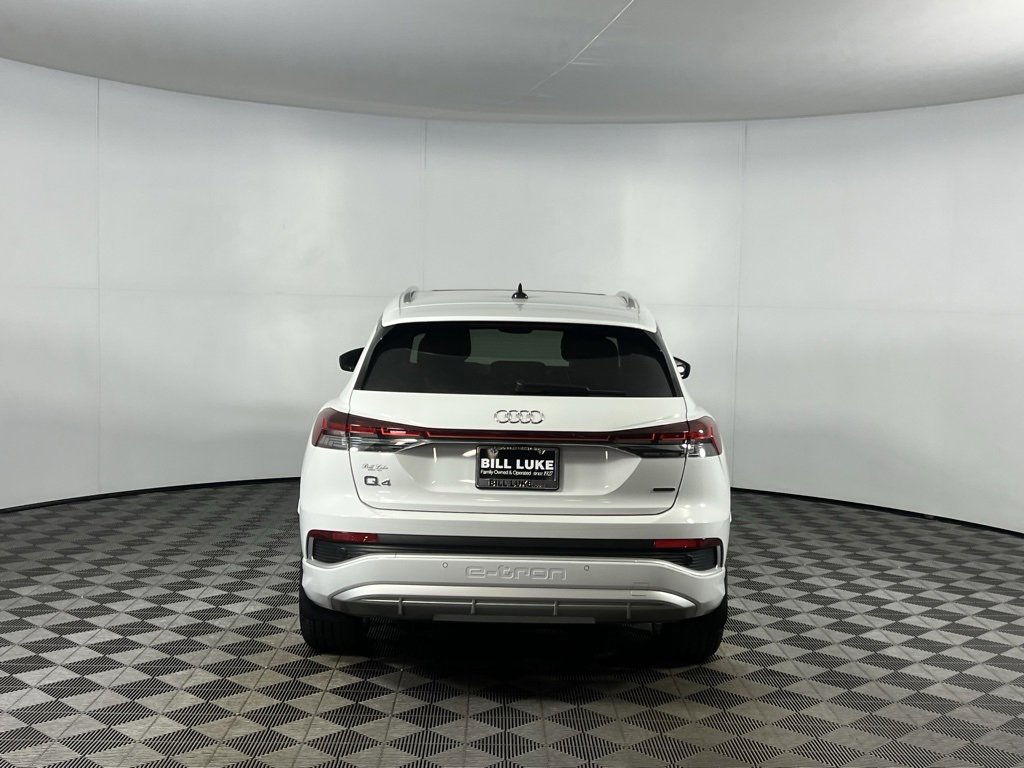 Used 2023 Audi Q4 e-tron Prestige w/ 20" Wheel Package image 8