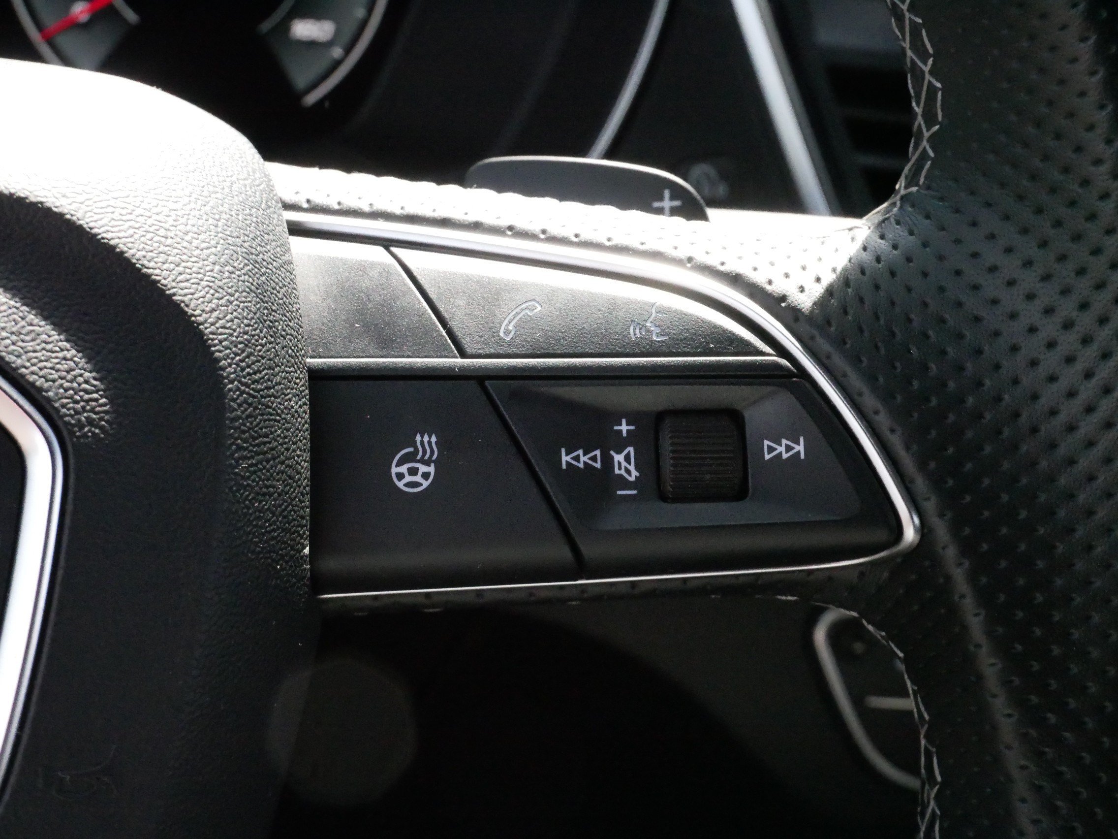 Used 2023 Audi SQ5 Prestige w/ Prestige Package AWD/4WD image 25