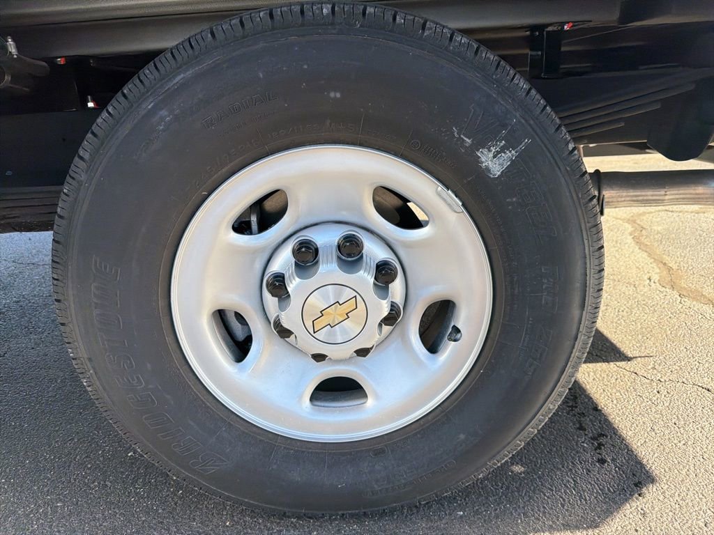 New 2025 Chevrolet Express 3500 w/ Power Convenience Package image 37