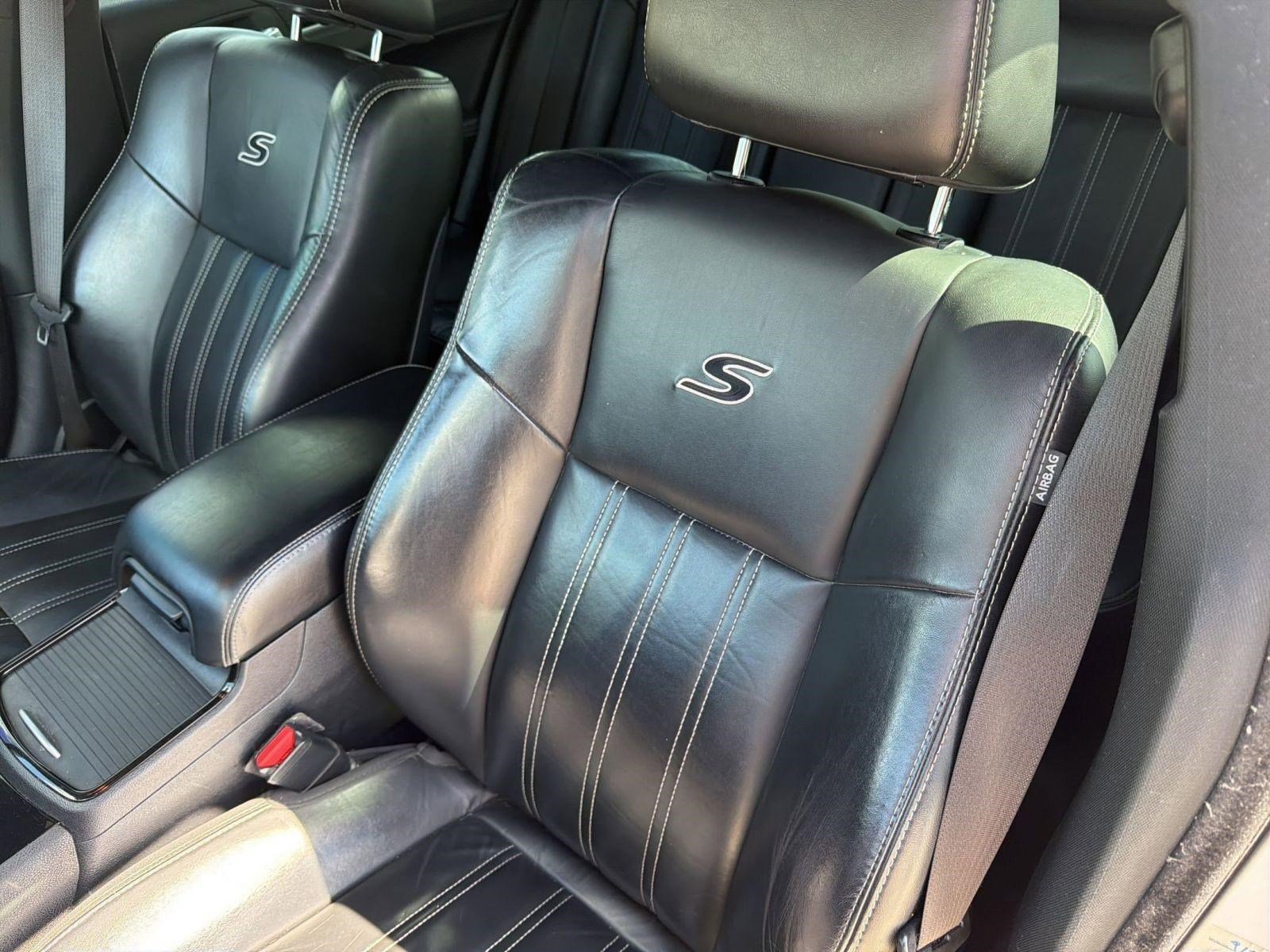 Used 2021 Chrysler 300 S RWD image 20