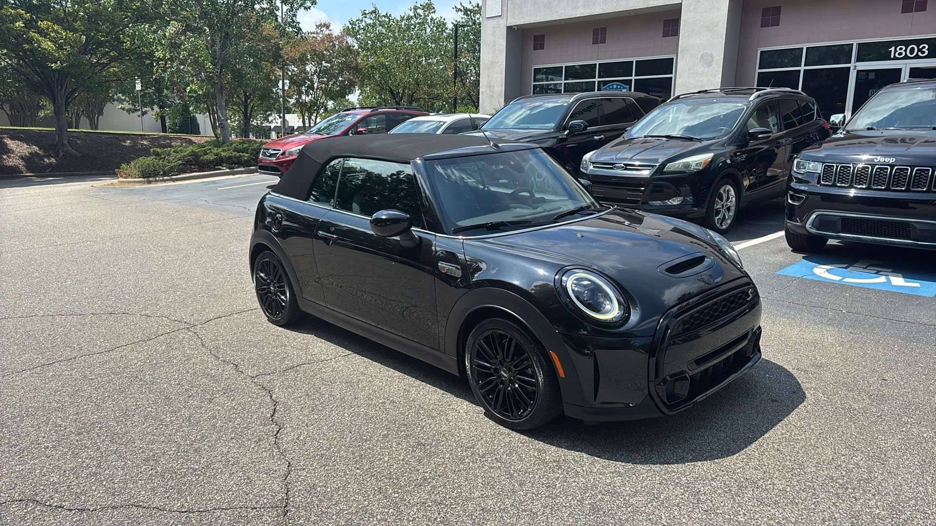 Used 2023 MINI Cooper S FWD image 12