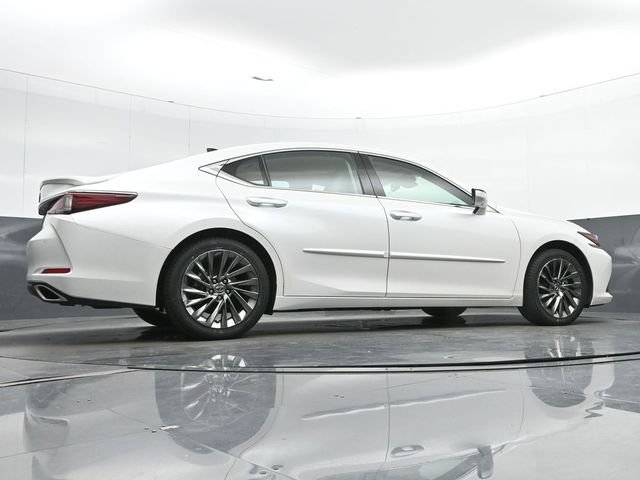 Certified 2024 Lexus ES 350 Ultra Luxury w/ Accessory Package (Z2) FWD image 12