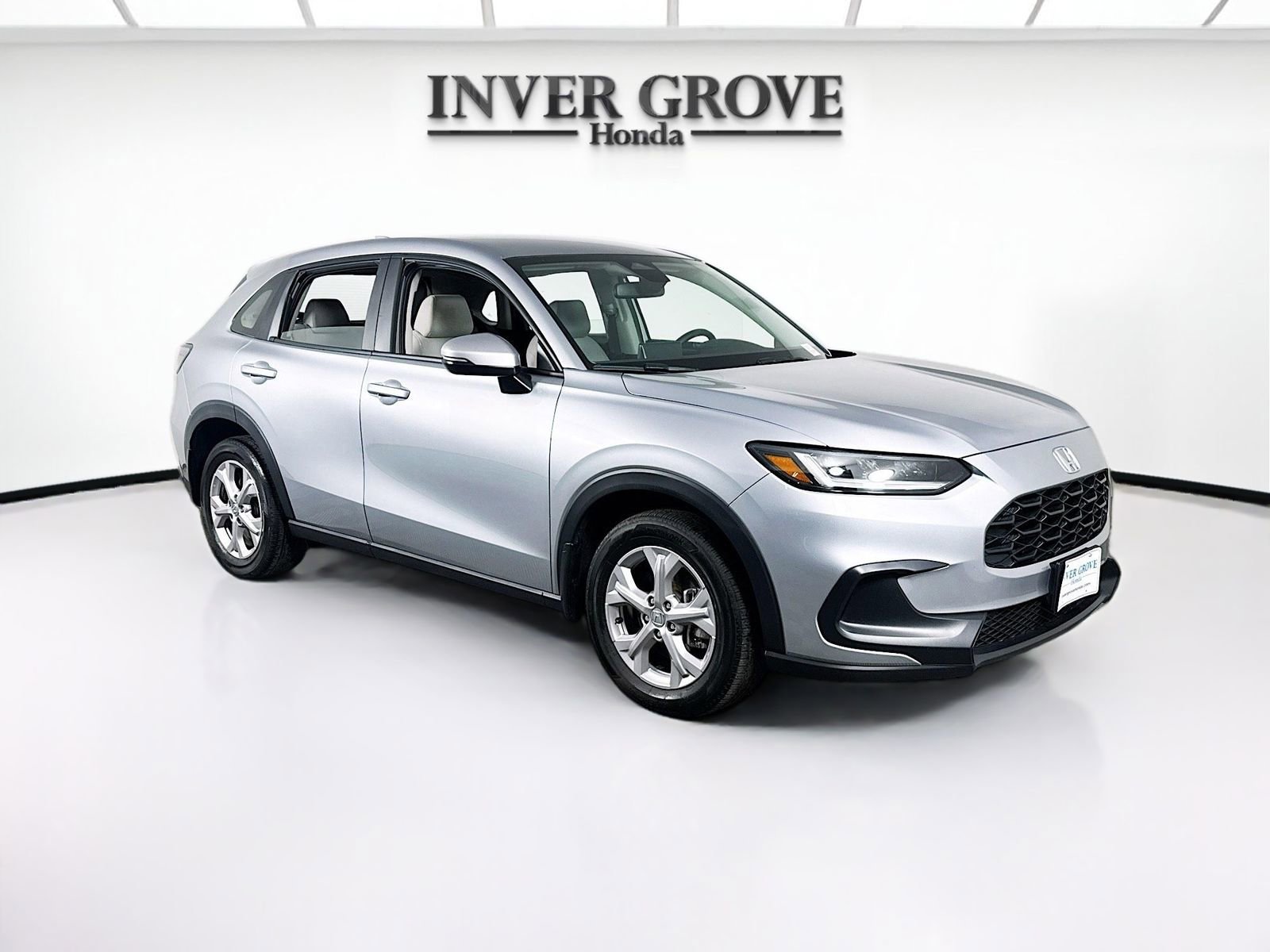 Used 2024 Honda HR-V LX image 3