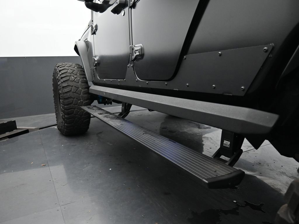 Used 2020 Jeep Gladiator Rubicon image 18