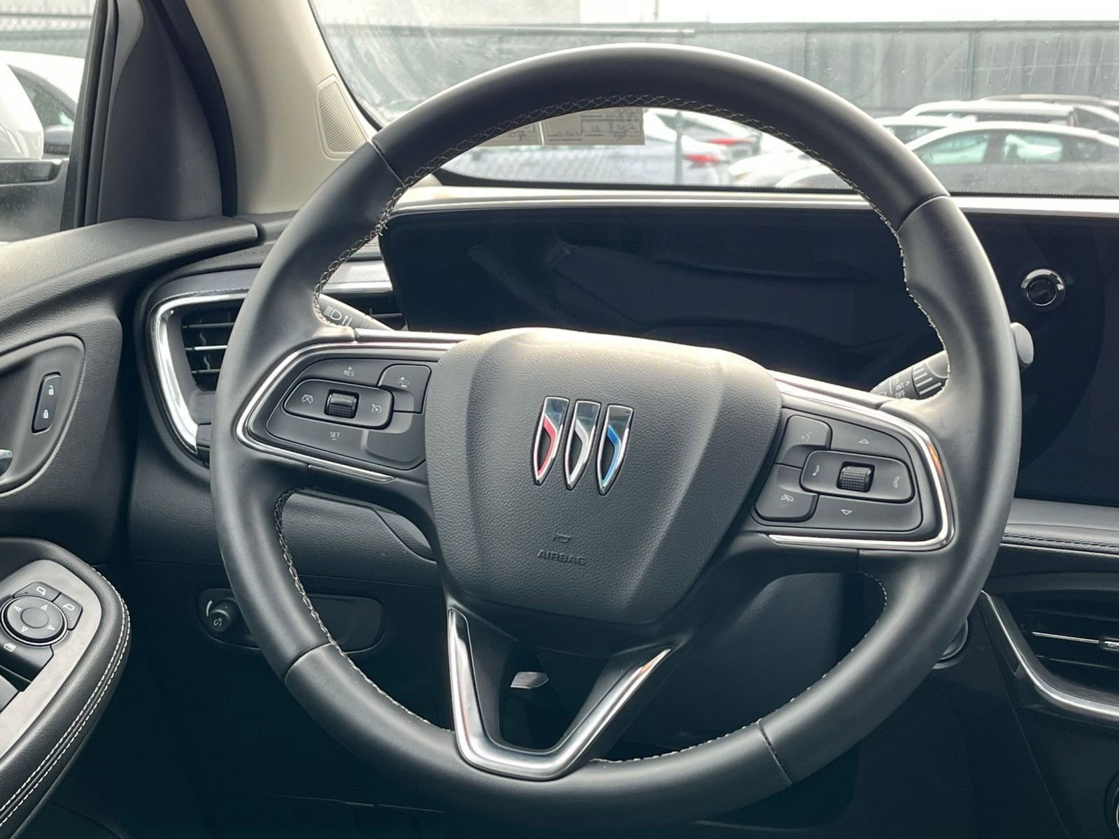 Used 2025 Buick Encore GX Preferred image 27