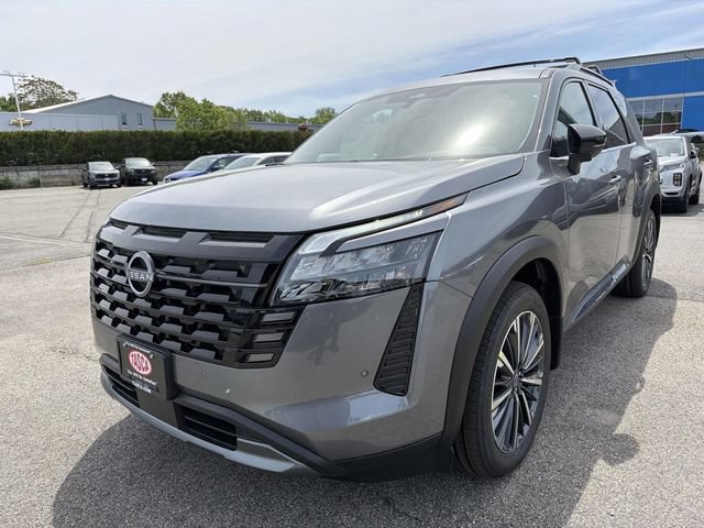 New 2026 Nissan Pathfinder Platinum