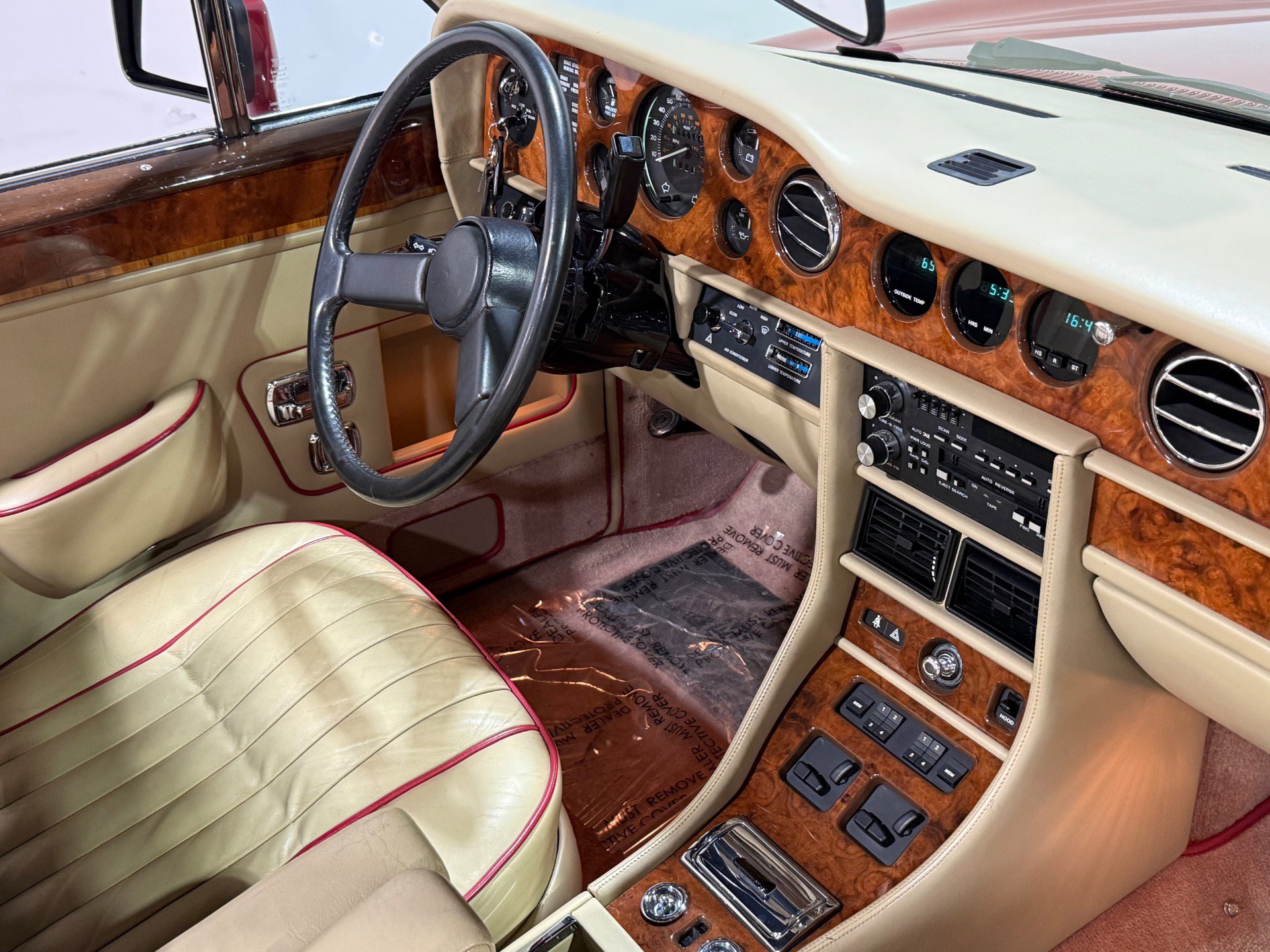Used 1988 Rolls-Royce Corniche II image 54