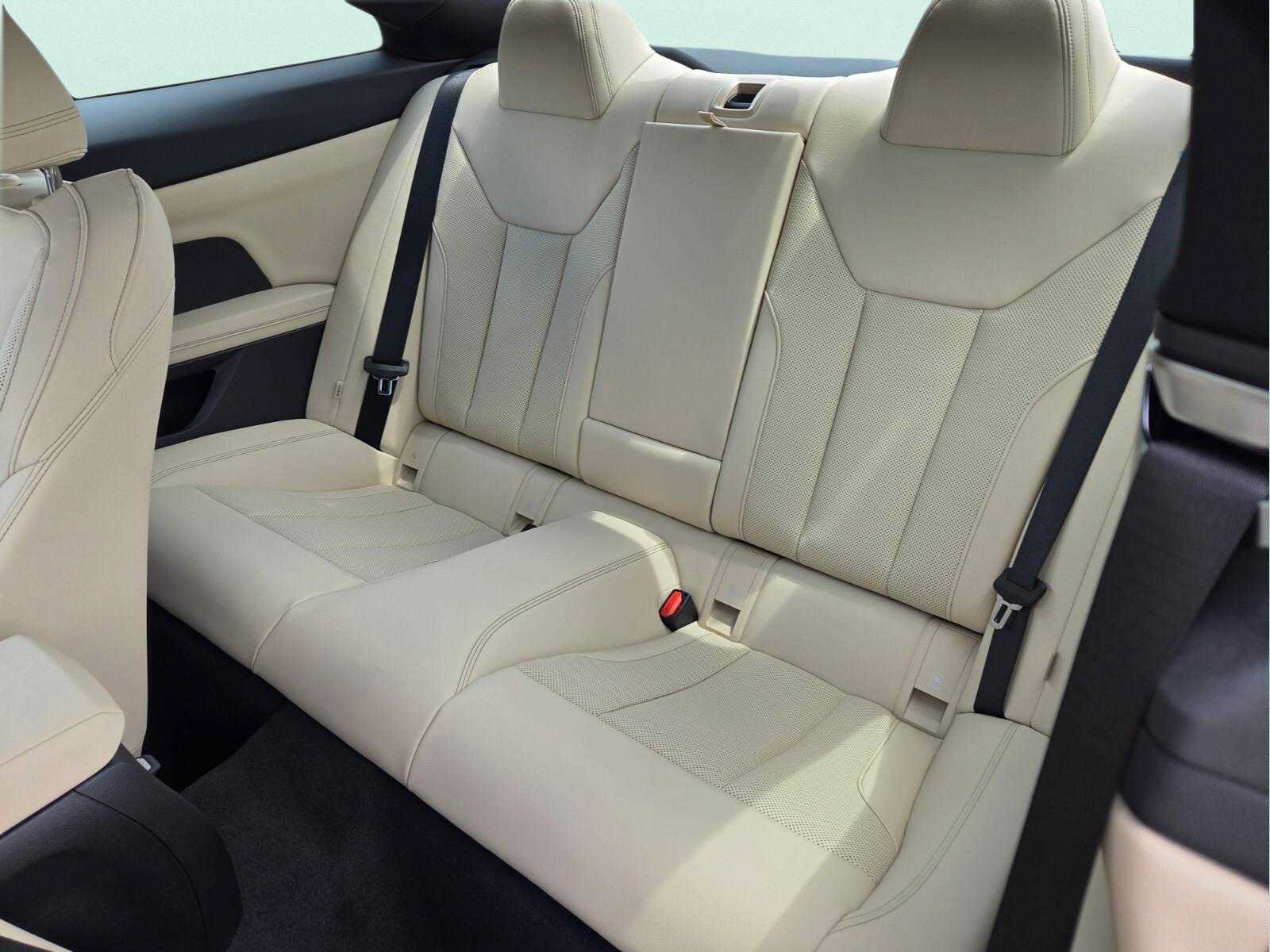 New 2026 BMW 430i Coupe w/ M Sport Package RWD image 9