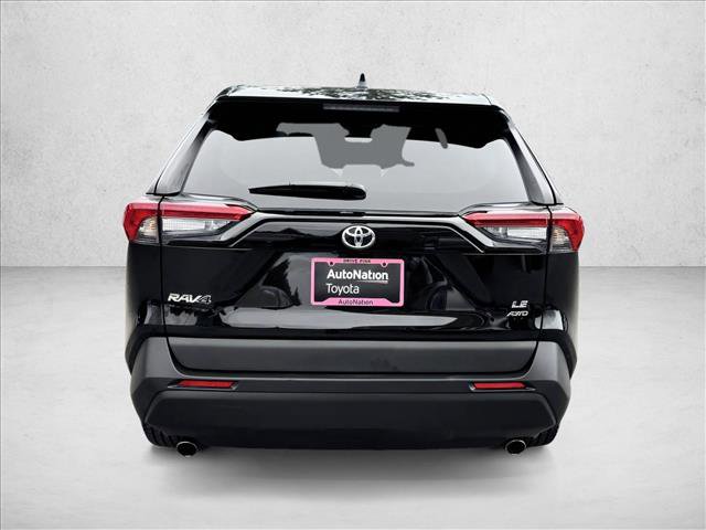 Certified 2023 Toyota RAV4 LE AWD/4WD image 6