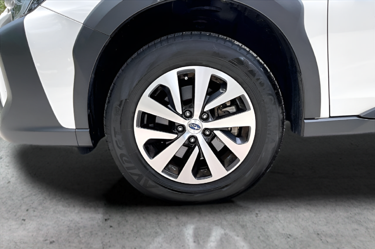 Used 2025 Subaru Outback AWD/4WD image 36